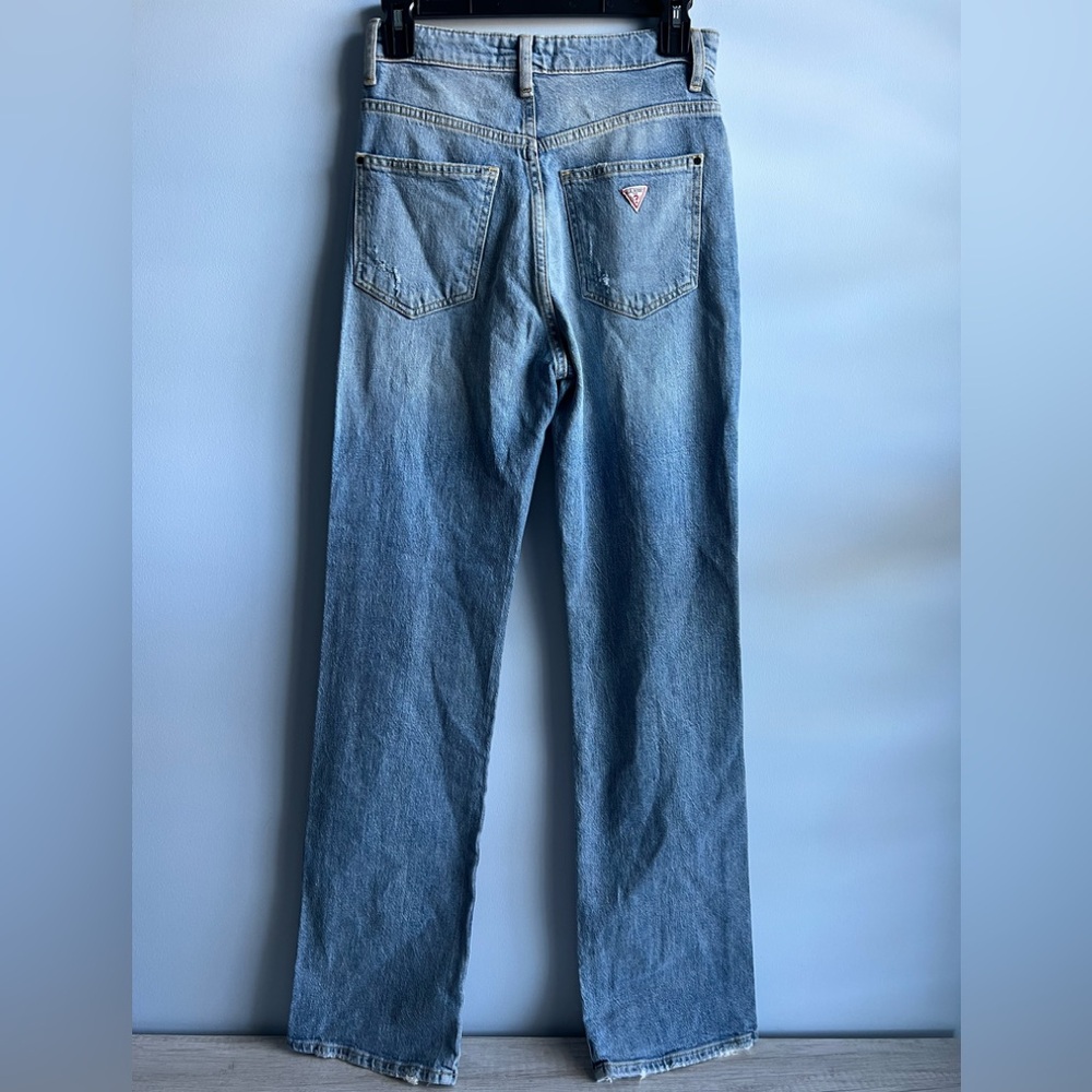 Guess Women’s Button Fly High Rise Jeans - Picture 5 of 8